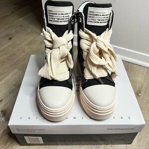 CRISTIANZEROTRE Calipso 300 Destroyed Black (Unisex)